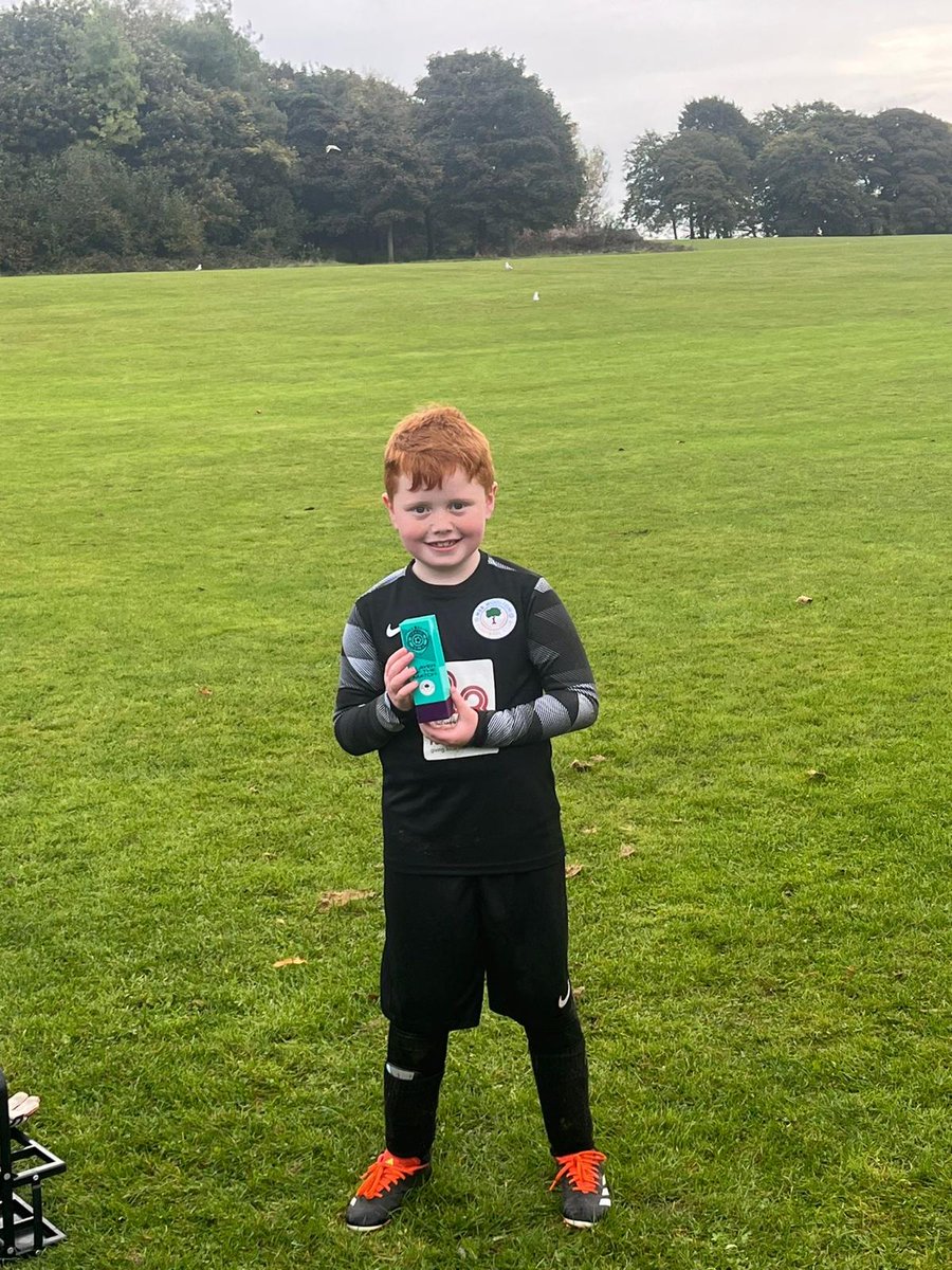Great game again for the boys today - playing a team that has been previously playing up! 4-4 draw with some great positional play and passing. MOTM to Nathan for some fantastic saves again! Even a pen!! Well done 👏