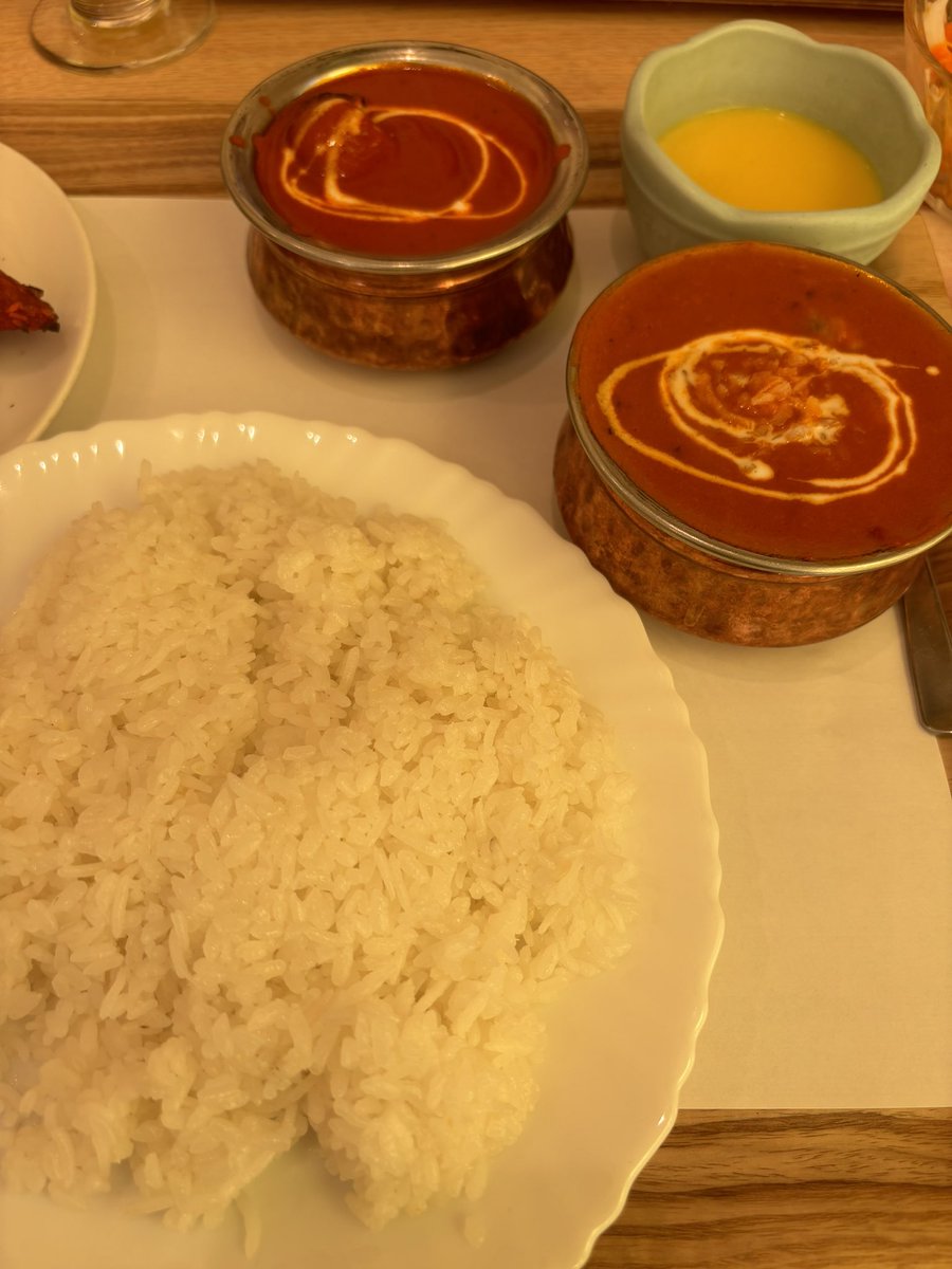 rupzhkmm's tweet photo. 今日は相模原市橋本のラフロールにあるインドカレー屋さんeimsでランチ！私だいぶ大人になったのかインドカレー最近たべれるようになりました。ココのカレー🍛ホントに美味しい！ご馳走様でした。 #eims #インドカレー #相模原市 #橋本 https://t.co/uI6YwYj0VN