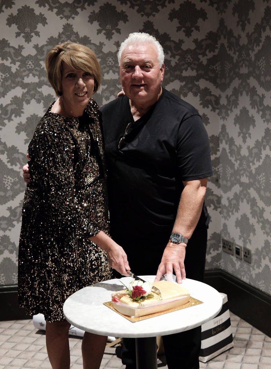 Ed Thomson tweet media