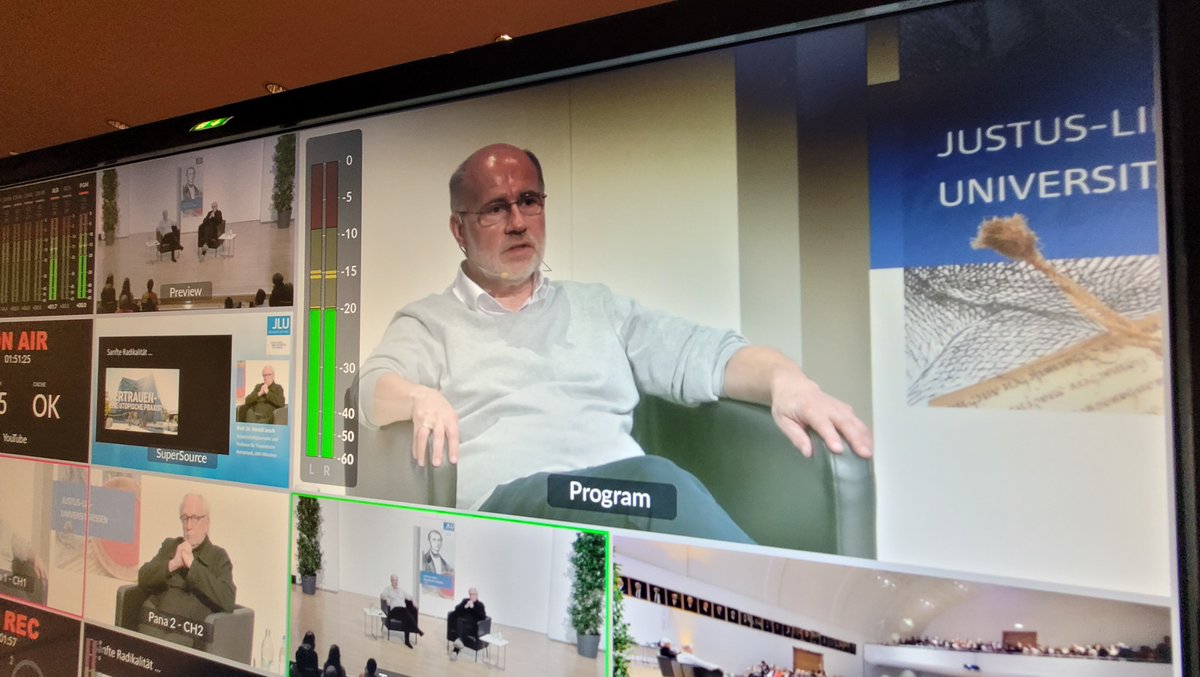 Die #Ringvorlesung mit Dr. Harald Lesch verpasst? Hier geht es zu unserer Aufzeichnung: uni-giessen.de/ringvorlesung #jlugiessen #haraldlesch #videoproduktion #livestream #hrz