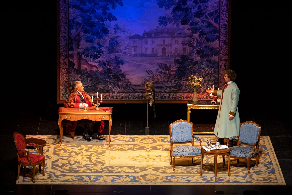 EspaiTer's tweet image. 🎭 Dissabte, sobre l'escenari de l'@EspaiTer, dos actors excepcionals, Josep Maria Flotats, que hi actuava per primer cop, i Pep Planas, van protagonitzar una delícia teatral que representa un acarament entre Voltaire i Rousseau.

Un plaer rebre aquesta proposta de @temporadaalta