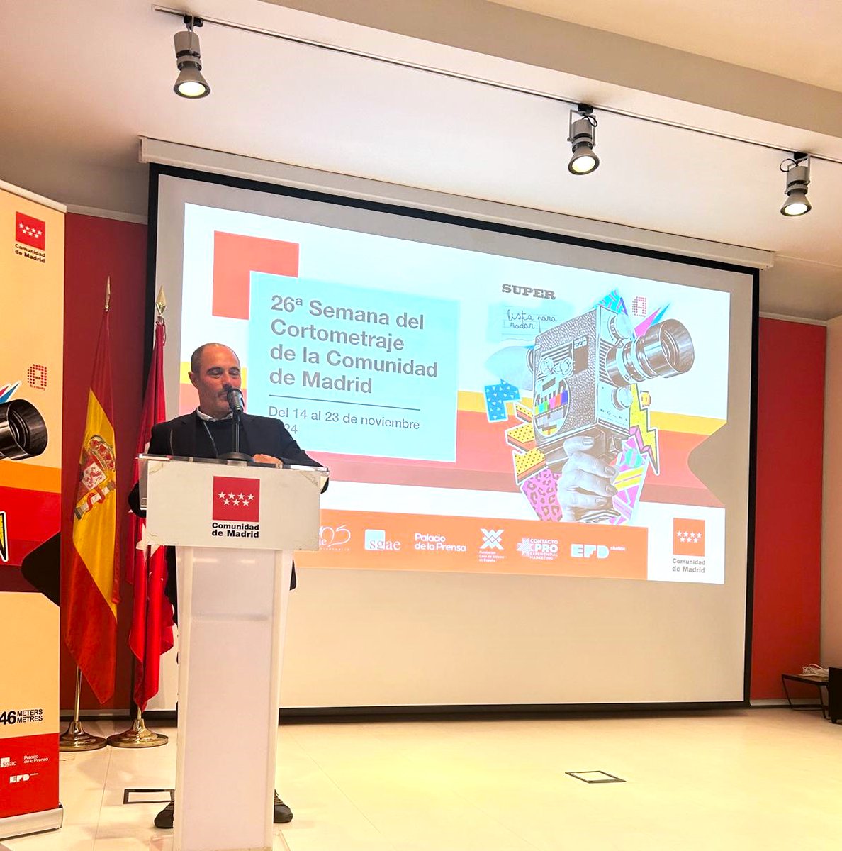 super8es's tweet image. Nuestro @palacioprensa será sede oficial de la #26ªSemanadelCortometraje que organiza
@CulturaCMadrid para acercar el cine en este formato a todos los públicos.
Orgullosos de formar parte de esta iniciativa que tendrá lugar desde el 14 al 23 de noviembre.  #cultura #madrid #cine