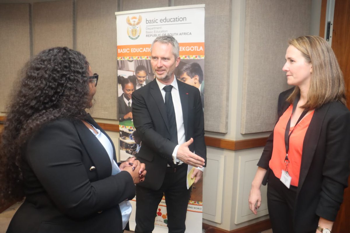DBE_SA's tweet photo. Minister of Basic Education, Ms Siviwe Gwarube and Mr David Martinon, French Embassy Ambassador met earlier today at the Department of Basic Education (DBE) in Pretoria to strengthen collaboration on Early Childhood Development (ECD), Vocational Education and Training, and Teacher Development.
