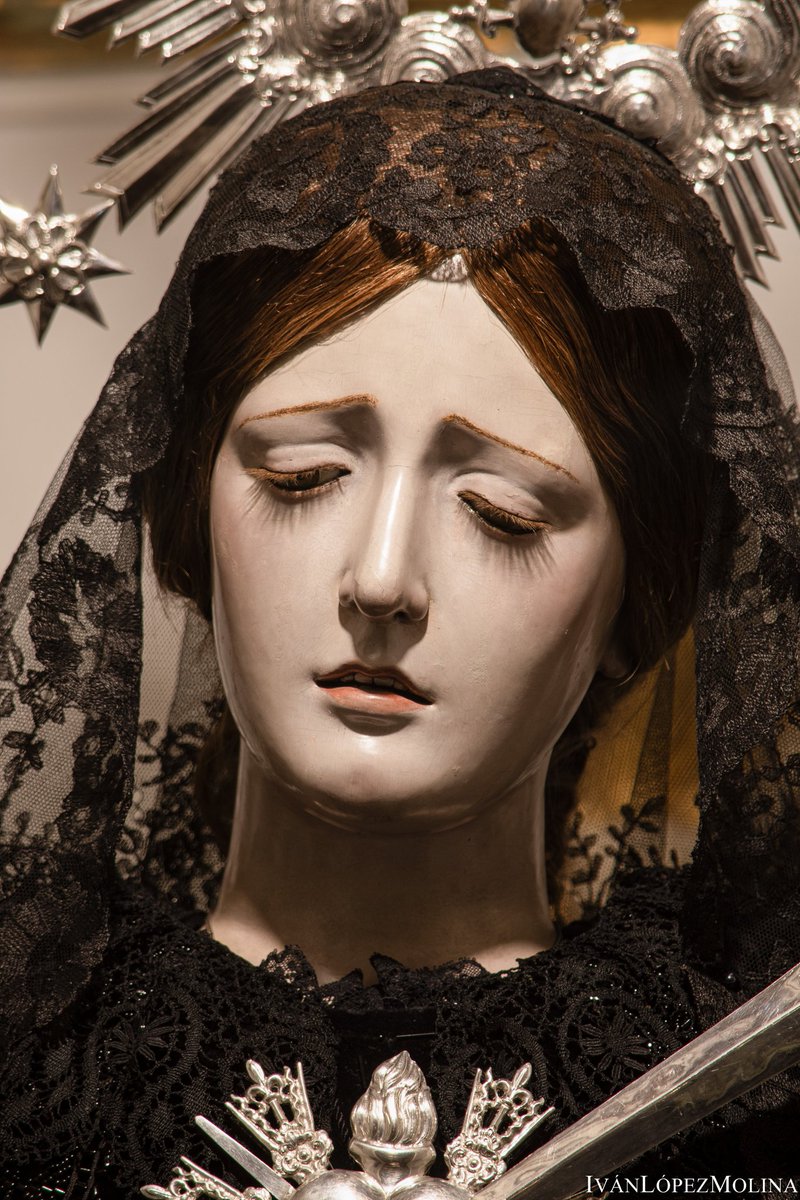 IvanLopezFotos's tweet photo. Ntra. Sra. de los Dolores del Puente ataviada para la Conmemoración de los Fieles Difuntos. 
.
@doloresdlpuente 
#CofradíasMLG https://t.co/CZIZ9h7Ock
