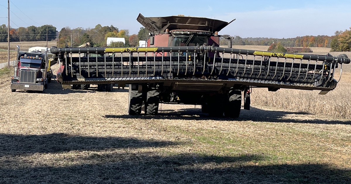 montysplantfood's tweet photo. Collaboration between Monty’s R&D and Agronomy teams shows impressive yield advantages from Monty’s specialized blends, confirmed through replicated trials in this season’s soybean harvest.
https://t.co/MQwA3Xz36L
#soilhealth #humicsleader #nutrientsolutions https://t.co/xUEmmxKhbX