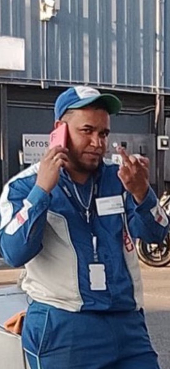 8cielos's tweet image. Según Cadem el 98% de los chilenos y Arturo Vidal opinan que los venezolanos cara de mono son hediondos y no deben votar en Chile ya que ni en su país lo hacen y los chilenos los quieren fuera de Chile ….