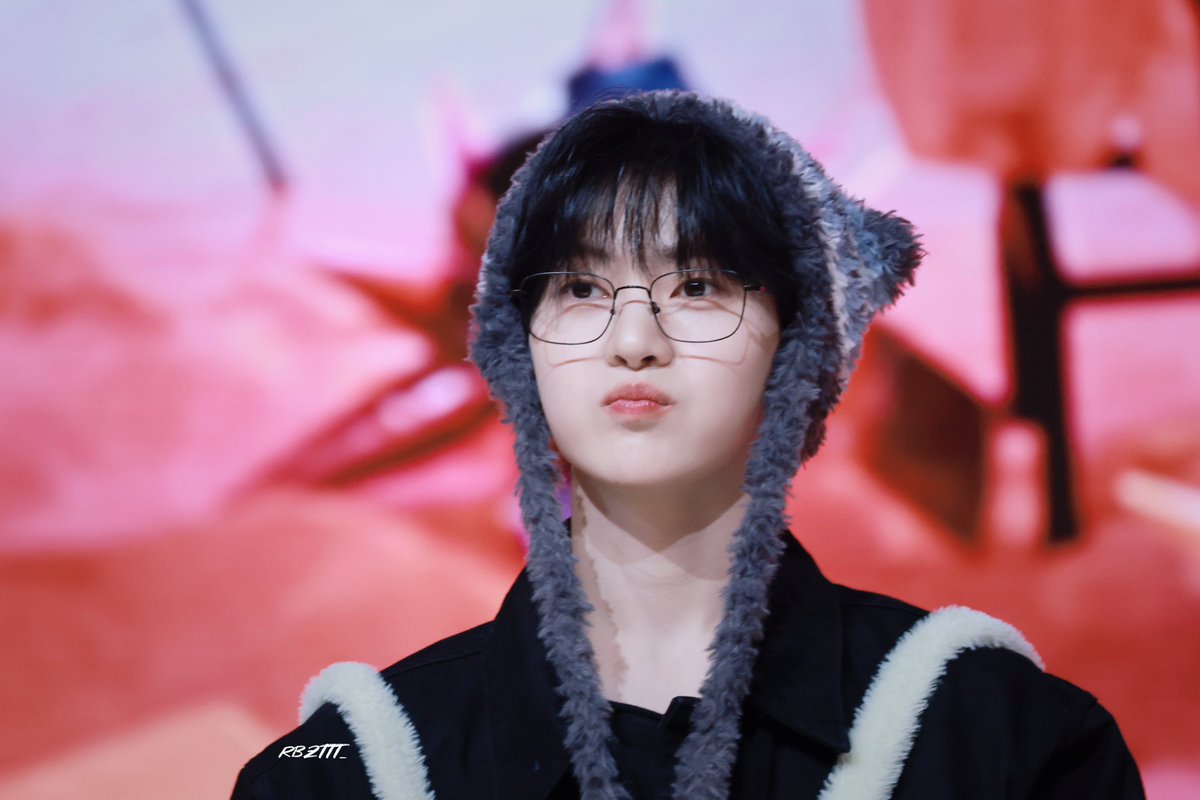 rbzttt_'s tweet photo. ｜241104
 宝宝🥹
#석매튜 #SEOKMATTHEW #ソクマシュー #ZEROBASEONE #ZB1 https://t.co/Myp90xjjzt