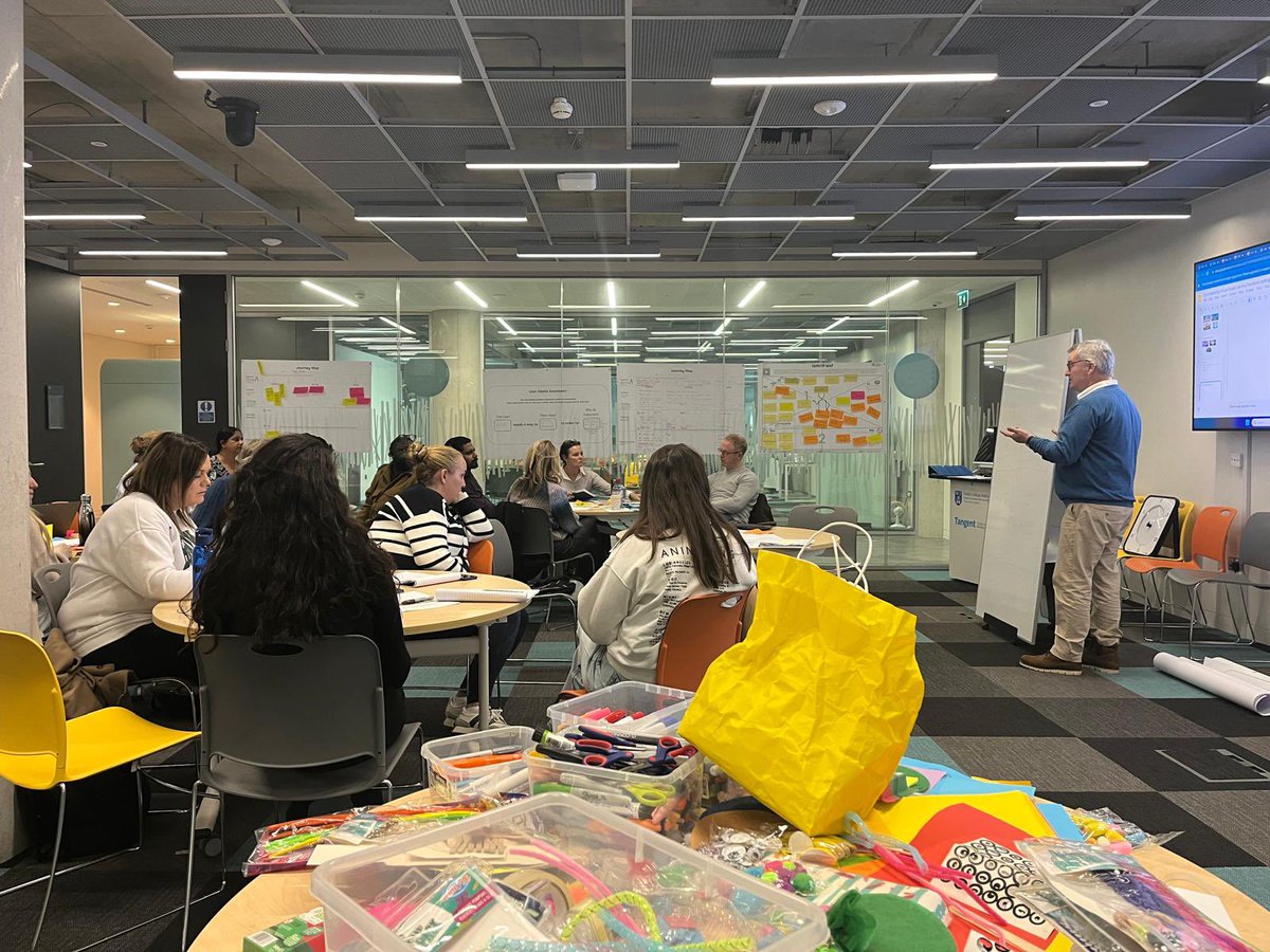 Module 2 of this year’s course is always a fun one! Students began journey mapping to solve real world problems using Design Thinking