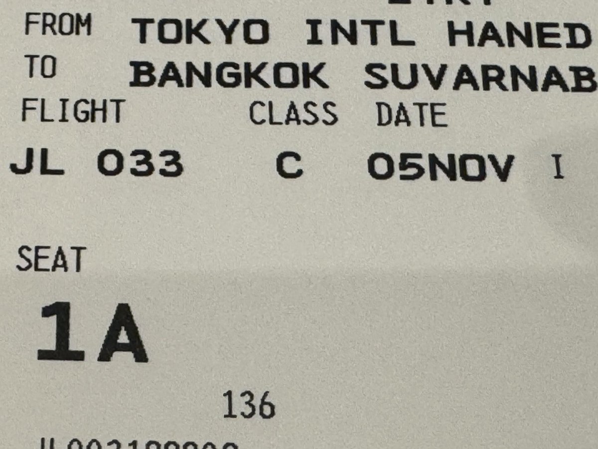 kaiji_funabashi's tweet photo. 【JAL FIRST LOUNGE】11月13日朝までバンコク経由でミャンマーとラオスへ行ってきます✈️ #ヤンゴン日本人墓地 #JAL #FirstLounge #JAL033 #バンコク #ミャンマー #ラオス #戦没者慰霊 https://t.co/kuHUV8mHrC