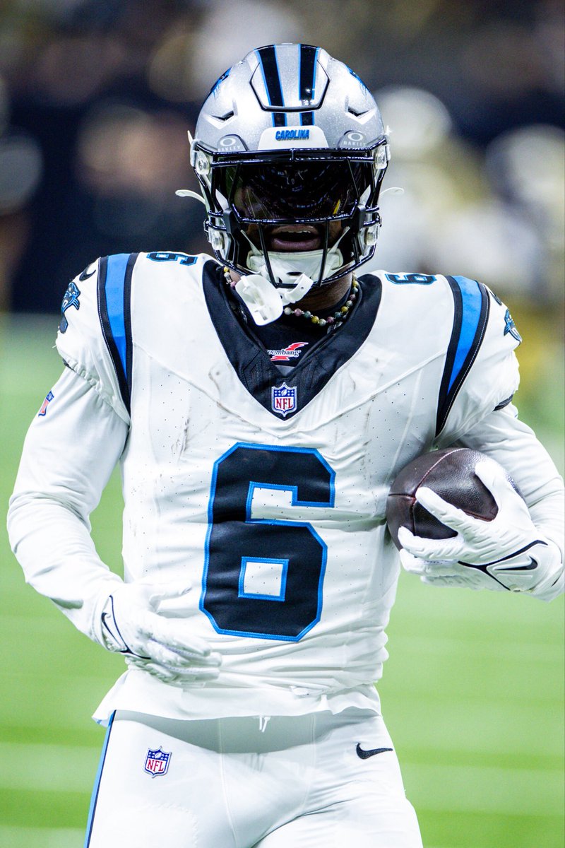 The 4 Man Rush tweet media