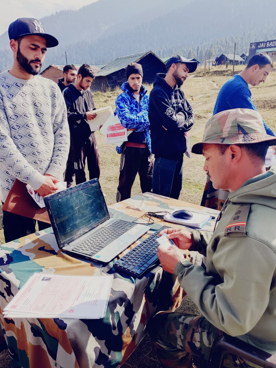 rsusee441's tweet photo. #indianArmy Conducts #DocumentVarification for #TAAspirants at #unitAOR at #GurezValley https://t.co/lCY6hogCAq