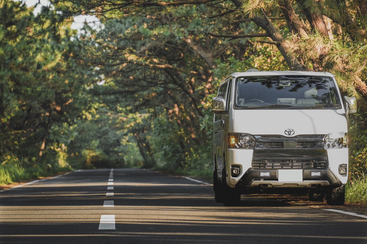 u_popoi's tweet photo. どこでも納品先に変えてしまう車、ハイエース https://t.co/drnl2LfTVM