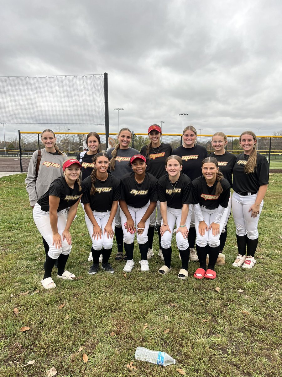 OKAthleticsJB's tweet photo. 4-2 @TopGunEvents Select Invite 18U👀 Top Hitters above 400 for the weekend: 
2027 Trinity Stevens, 2027 Ryen Bullock, 
2026 Kandace Burnett @CycloneSB Commit, & 2026 Emmy Rouse (Uncommitted). 
Great pitching from 2026 D’Naya Green @kcroossb Commit 🔥 
HR 💣 2025 Jordyn Moody (Uncommitted). 
Thx to all coaches who came out to watch! 💯 Next 🥎🛑CFL Fall Invite in OKC, OK @CentralFPLeague 
https://t.co/oGFX2eyId8

@SoftballDown @Softball_Home @DRecruits1 @DirectRecruits @TGETalent @TopPreps @upnextrecruits @AlphaRecruit1 @CoastRecruitsSB @CoastRecruits @SBRRetweets @okhsscores @NE_Ok_HS_Sports @OklaPrepSports @UncommittedUTR @UncommittedStud @recruitmeSB @MaxPreps @RecruitUok @ryen_bullock00 @StarsofSoftball @MSPtakeover @ndnsports @HuskerSoftball @DartmouthSball @CULionsSoftball @OhioStateSB @GoShockersSB @MoStateSoftball @GoJacksSB @FlyerSoftball @NUSBcats @RockUSoftball @SBUbearcats_SB @MnuSoftball