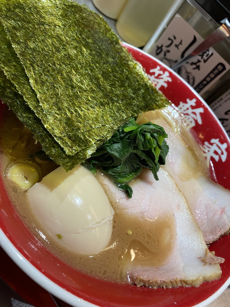 shotaro46sato's tweet photo. うまいに決まってる🍜

アットホームで賑やかで、
うまい箕輪家

中野に来たら行くしかない‼︎

厨房見たら突っ込みたくなるかも🫣
ツッコミに来てください

後悔はさせません
いってらっしゃい

@minowayamaru https://t.co/LYM59yhE4p
