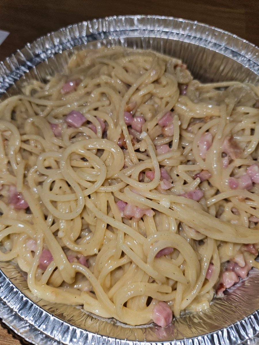 <a href="/RenfrewFlexi/">FlexiRenfrew</a> resident chefs making everyone’s mouth water with their amazing carbonara in cooking class this afternoon 🍝 🥰