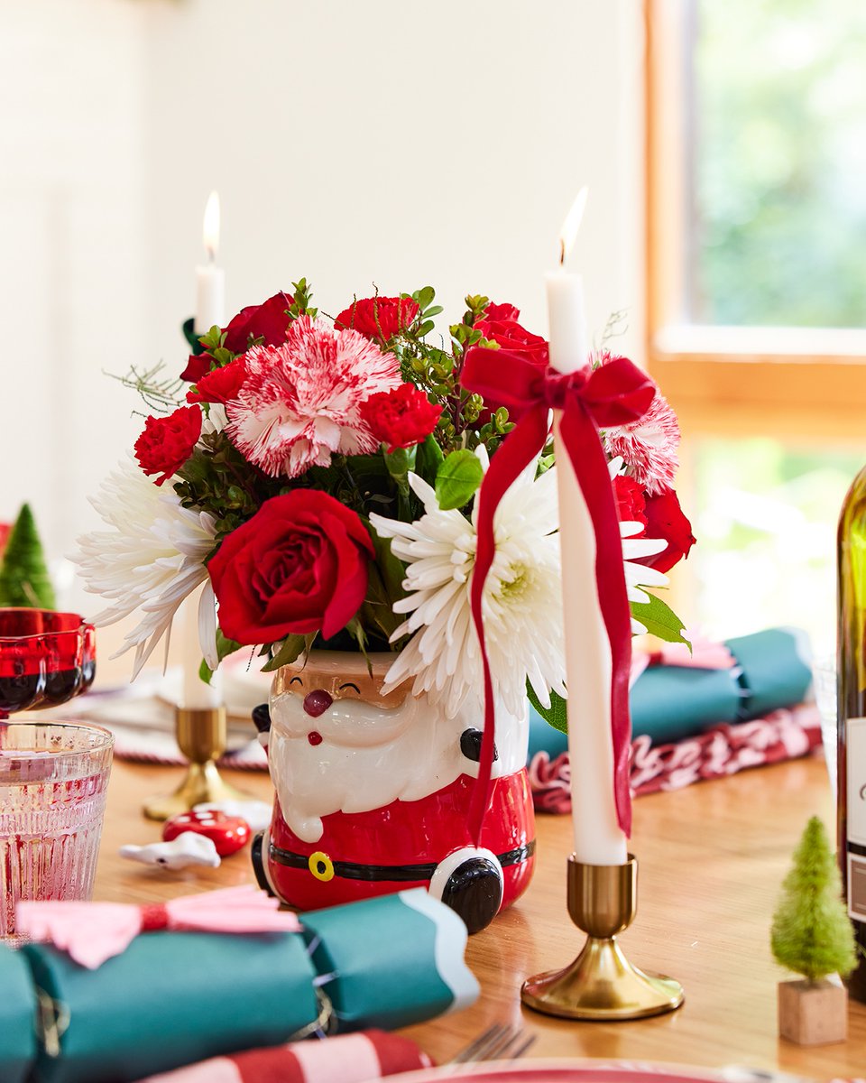 Spooky season had its moment, but now it's time to sprinkle some Christmas magic 🎄✨

Get ahead of the festive fun with our holiday preview: bit.ly/3BUwHuw