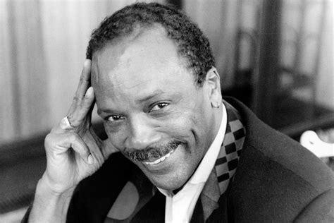 kewlcobo's tweet photo. I'm kinda crushed Quincy Jones died. Big part of my childhood. Greatest composer ever! Chicago's own... https://t.co/l2V0zESTaB