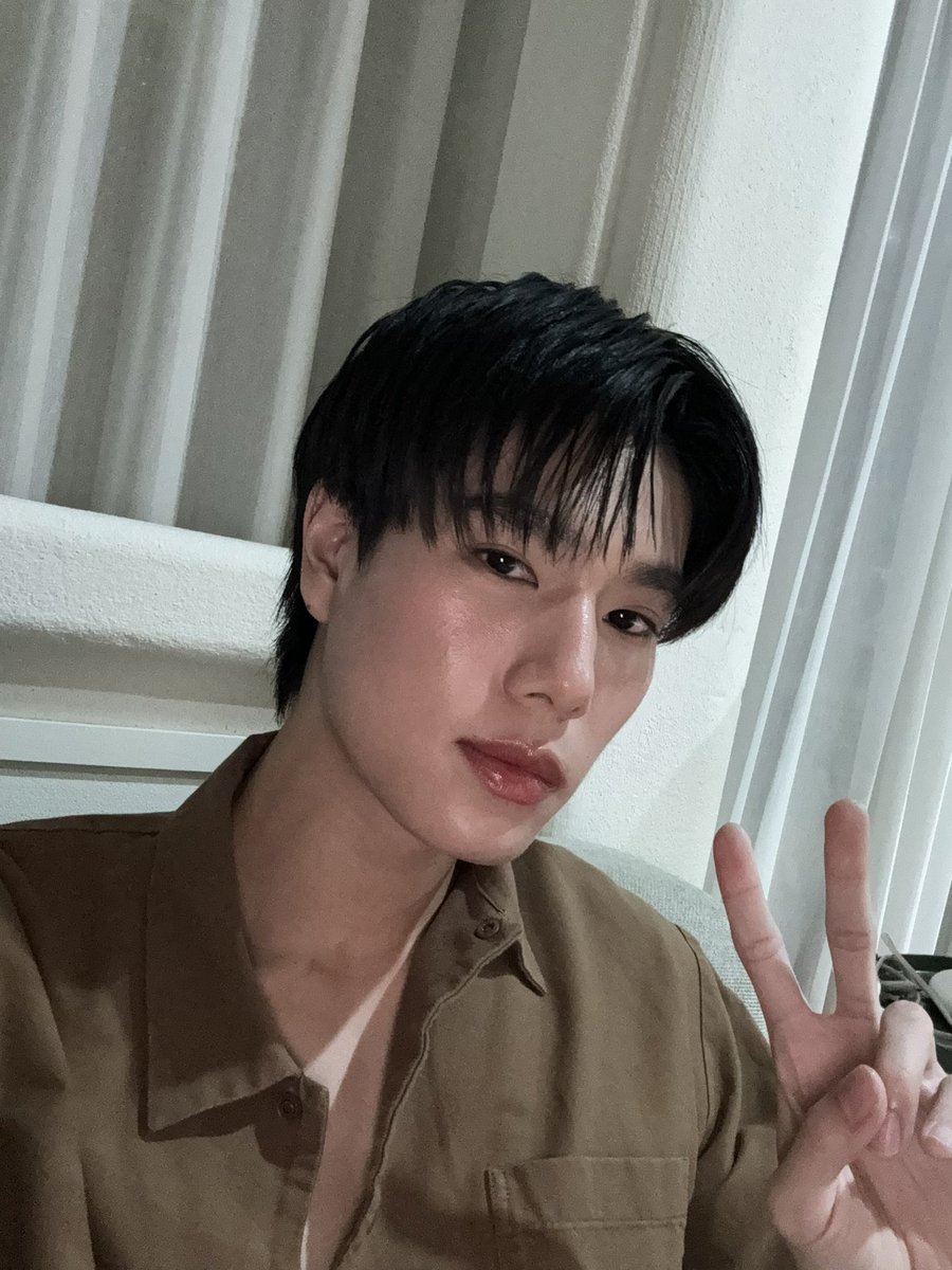 มาเจอกันนะจะะะ
 #KojothxPhuwin

live.shopee.co.th/p/share?share_…