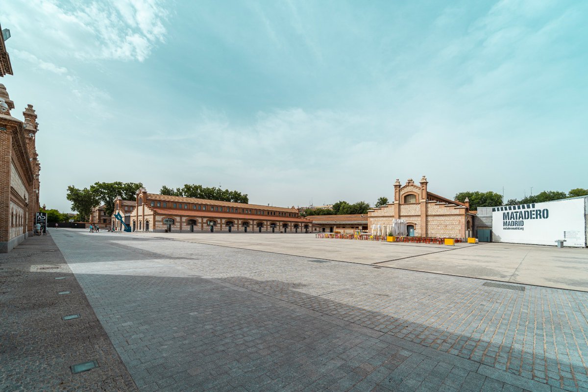 Mañana se celebra la charla Casa del Lector: un sueño hecho realidad 📚 MATADERO, 100 AÑOS

📍 <a href="/CasaLector/">Casa del Lector</a>
📅 5 de noviembre 🕒 19h.
🎟️ Entrada gratuita con inscripción previa: mataderomadrid.org/programacion/c…

#CasaDelLector #Matadero100Años #CentenarioMataderoMadrid