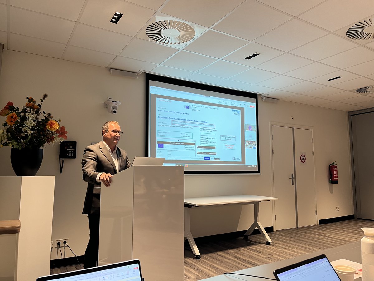StratifyHfEu's tweet photo. Professor #DjordjeJakovljevic presented #STRATIFYHF project to the 3rd consortium meeting on of the #AI4HF project in Amsterdam on October 16th, where with Professor #FolkertAsselbergs explored synergies between the two projects from the same call.  
#HorizonEU #HaDEA https://t.co/U40bRjUoMR