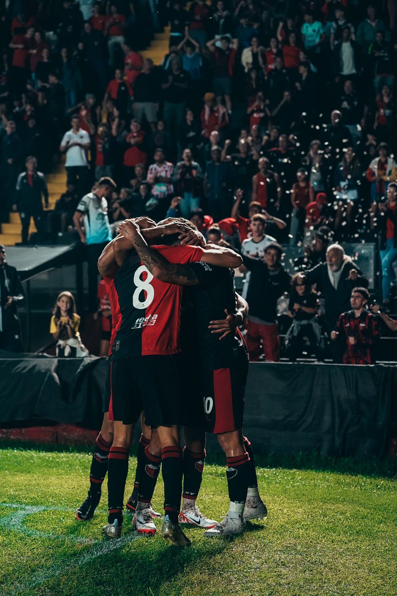Una ciudad los acompaña. 

¡Vamos nosotros! 🔴⚫️👊
