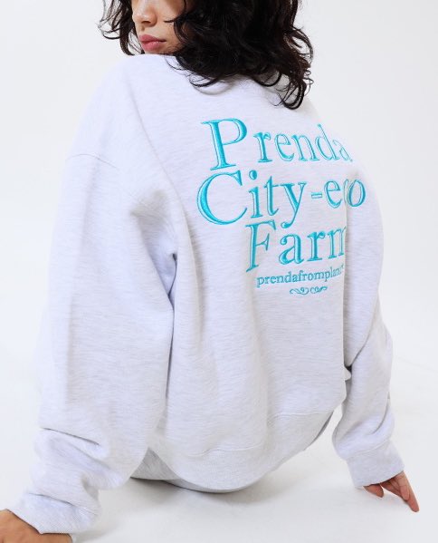 Princesseieiii's tweet photo. Prenda City-eco Farm sweater งานปักแบบงามขนาดเจ้า
size : XL ( 48-50” / 29” )
🛵 320 ส่งฟรี เย่ เย่

#พรีออเดอร์เกาหลี #ส่งต่อ #ส่งต่อเสื้อผ้ามือสอง #เสื้อผ้าy2k #y2kthailand #EBFD #โล๊ะตู้ #สเวตเตอร์มือสอง #สเวตเตอร์เกาหลี #NCTDREAM #ตลาดนัดBUS https://t.co/oQoKzrzxNr