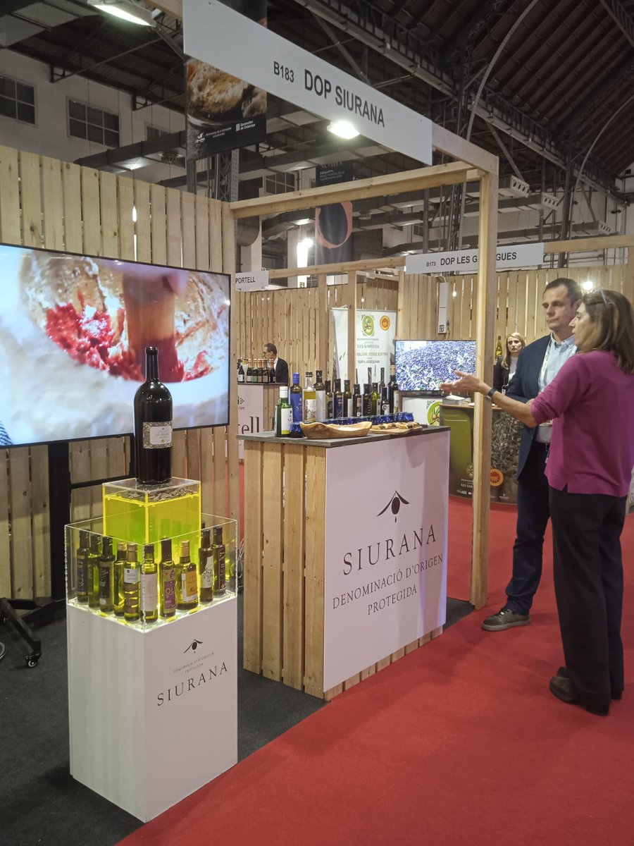🫒 Bon dia des del <a href="/gastronomicfbcn/">Gastronomic Forum Barcelona</a>, des d'on volem enviar suport als afectats/des per les inundacions de València. 

Fins al dimecres 6 de novembre, i malgrat les fortes pluges d'aquest matí, estarem presents a l’estand 183B, al pavelló 8 del Recinte Montjuïc.

#DOPSiurana