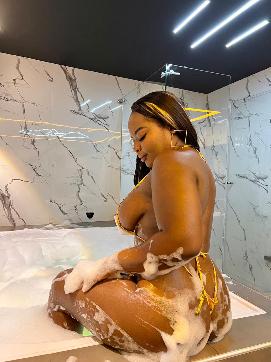 ivyy_brown's tweet photo. Hi guys, happy Monday, I send you lots of kisses😘
Online Now🔥
https://t.co/LUO1QjsbAA https://t.co/KyYaVgfW7u https://t.co/KKGFo0QP0P

@Dance4mee
@PromoCamming
@3434Cmg
@Ronnymix6
@WomenOfMFC
@Hottest_BabesRT
@NaughtyCandyz
@I_AM_A_LEX
#TEAMSCB https://t.co/zi81UuYV2n