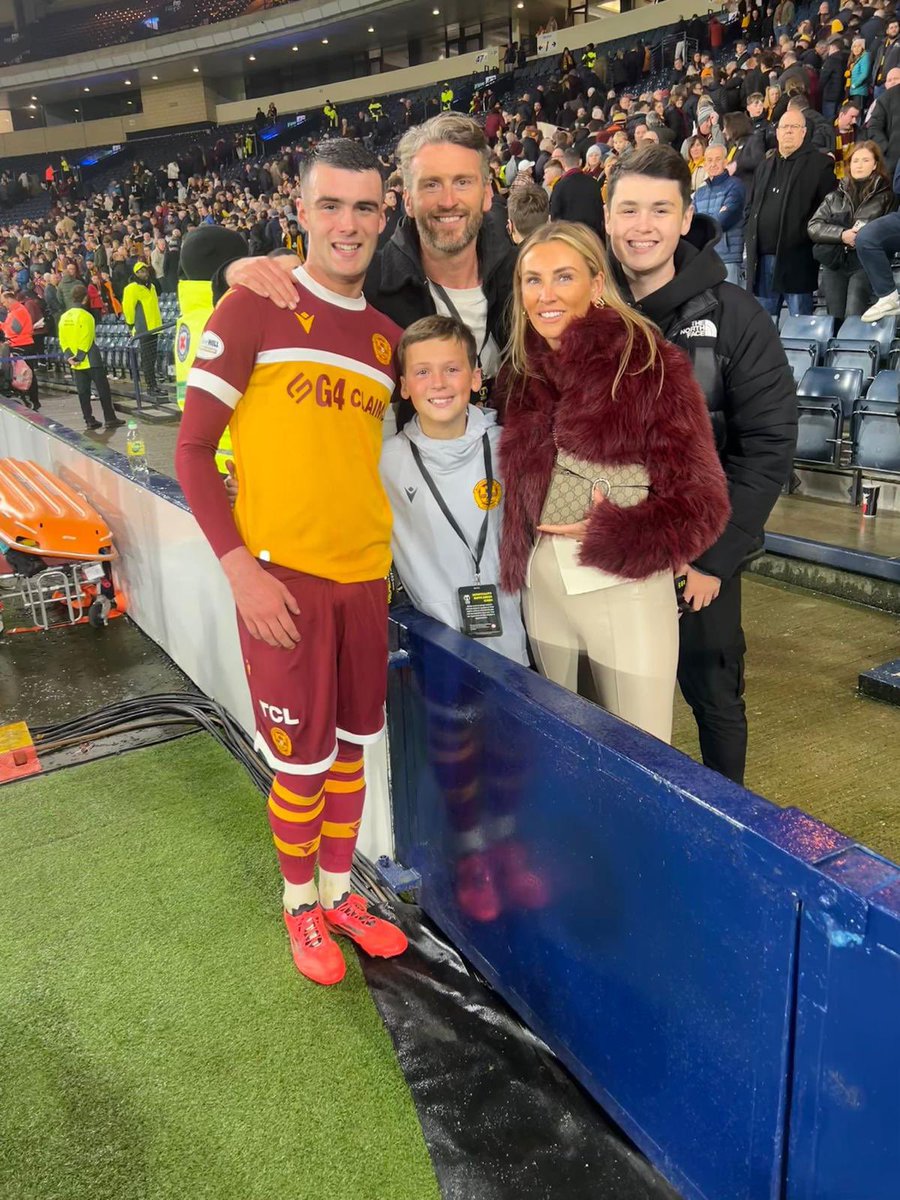 To the Motherwell fans- Thank you for your incredible support yesterday and so far this season. I’m sorry we couldn’t deliver the result you deserved. It was an honour to have been your captain ©️. 

Personally this cup run has given me experiences I’ll never forget. I’ve learned