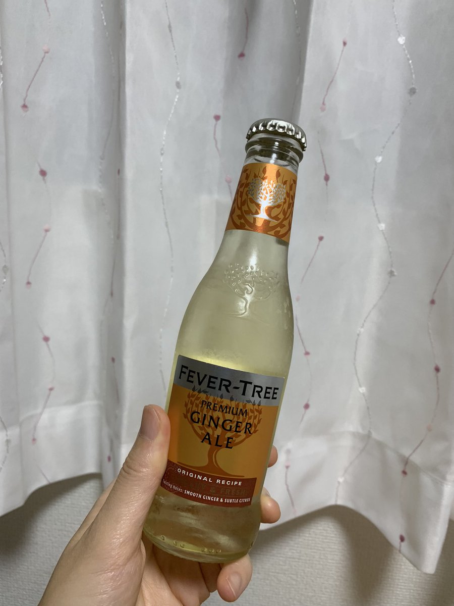 tami_standfm's tweet image. 見た目が可愛かったから‥🤭

ジンジャーフレーバーだからかな？
思ったより生姜感は少なめだった

#FEVERTREE  #ジンジャーエール