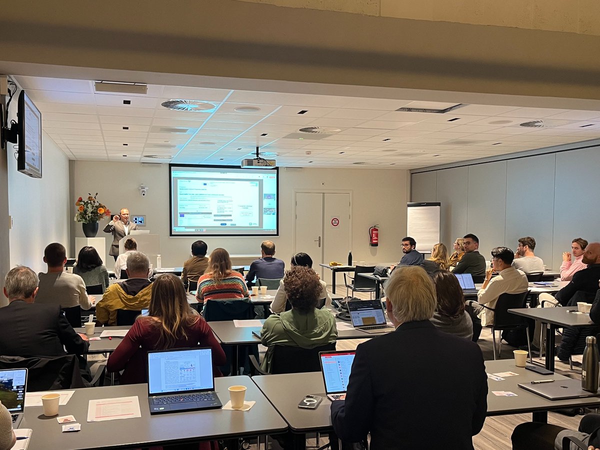 StratifyHfEu's tweet photo. Professor #DjordjeJakovljevic presented #STRATIFYHF project to the 3rd consortium meeting on of the #AI4HF project in Amsterdam on October 16th, where with Professor #FolkertAsselbergs explored synergies between the two projects from the same call.  
#HorizonEU #HaDEA https://t.co/U40bRjUoMR