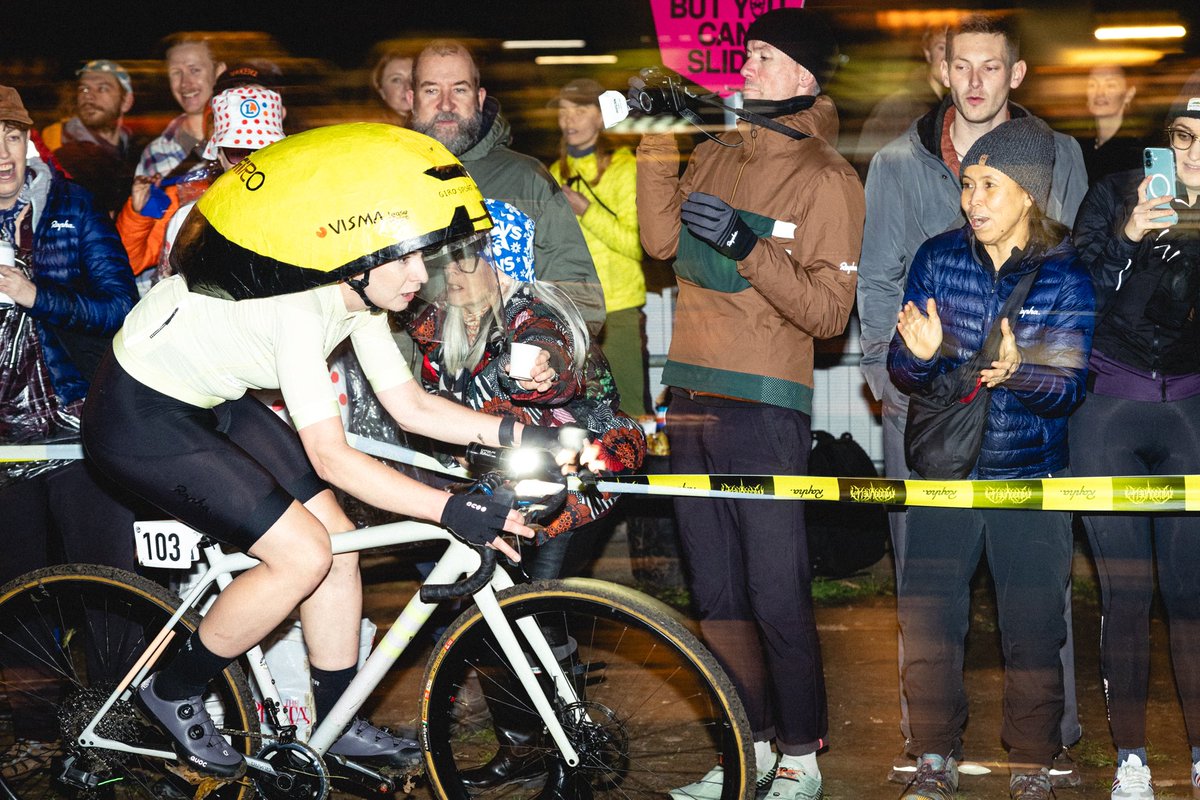 honor elliott tweet media