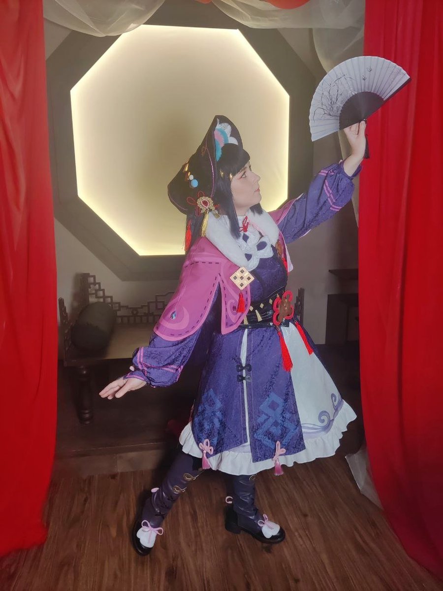 minty__orange's tweet photo. Кинусь бекстейджами со съемки красивой девочки и сюда 🪭🏮 https://t.co/YNM5pnw4kz