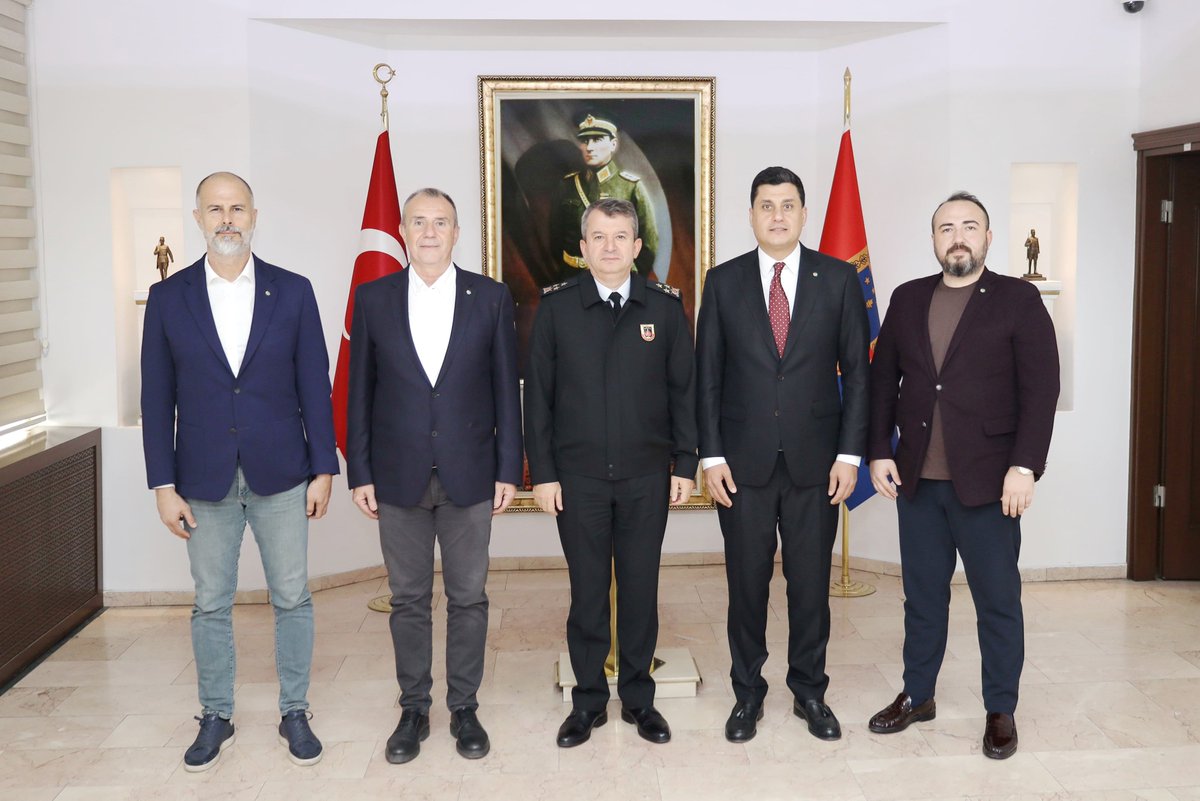 Yönetim Kurulu Başkanımız Gökhan Maraş, Aydın Jandarma Genel Komutan Yardımcısı Korgeneral Aykut Tanrıverdi’yi makamında ziyaret etti.

Ziyarette, Yönetim Kurulu Başkan Yardımcımız Ufuk Dursun, Yönetim Kurulu Üyemiz Murat Aksüt ve Genel Sekreterimiz Kerem Öden hazır bulundu.