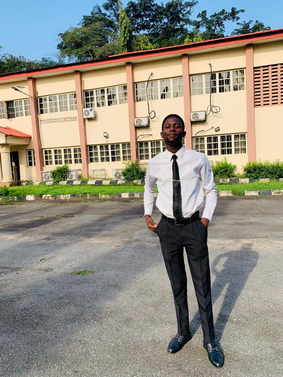 John_Kolade05's tweet photo. Lecture Day 1.
2nd Semester, Year 4.
We go again in God's strength!💪🏽
#LLB
#UILAW
#UNIBADAN https://t.co/FU8pRfSfqj