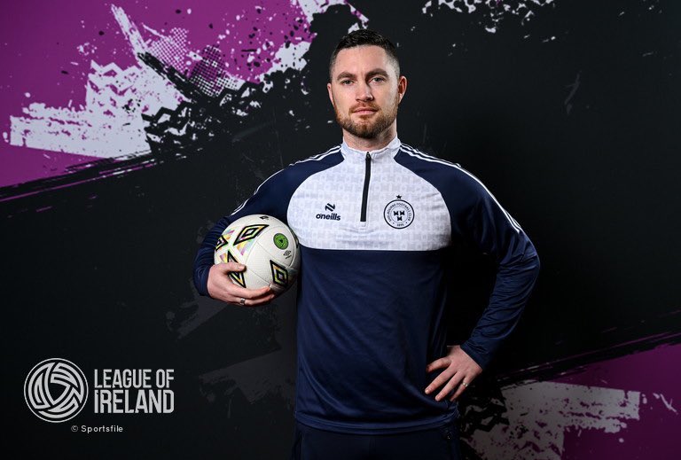 A massive congrats to Pearl Slattery, Maggie Pierce and Eoin Wearen on being nominated for the SSE Airtricity Women’s Premier Division Players and Manager of the Year!! 🔴🔥

#DublinsFinest | #Since1895