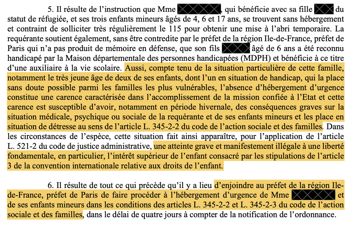 DjemaounSamy's tweet photo. 3 enfants de 4, 6 et 17 ans avec leur mère sont toujours dans la rue ce soir, malgré une condamnation de l'État 👇🏼.

Aujourd'hui, le préfet de la région Île-de-France (IDF) a été condamné à les héberger de manière pérenne, adaptée avec un accompagnement social.

Quelques heures après, le 115 envoie un SMS à la mère : elle et ses enfants sont orientés, dès demain à 7h30, dans un SAS en Bourgogne-Franche-Comté.

Or :

- les 3 enfants sont scolarisés en Île-de-France depuis de nombreuses années, la plus grande étant actuellement en stage dans le cadre de sa formation ;

- l'enfant de 6 ans est reconnu en situation d'handicap par la MDPH ;

- la mère et sa fille de 17 ans sont reconnues réfugiées.

Tous les matins, les enfants passent de la rue à l'école.
Tous les soirs, ils passent de l'école à la rue.

Ce soir, ils sont contraints de s'abriter dans un hall d'hôpital parce que la préfecture a refusé de les prendre en charge au GL Center (sont refusées de ce lieu toutes les personnes ne pouvant pas se rendre dans les SAS régionaux du jour au lendemain).

Voilà la manière dont la @Prefet75_IDF n'assure pas sa mission de service public d'hébergement d'urgence : en orientant de manière automatique, en 24h, partout en France, des familles qu'elle est tenue d'héberger en Île-de-France.

Le préfet demande donc à des familles dans la rue en IDF (qui relèvent donc de sa compétence), de tout quitter (scolarité, suivi médical notamment) en moins de 24h, pour se rendre à plusieurs centaines de kilomètres dans un endroit qu'elles ne connaissent pas et où les conditions de prise en charge en matière d’hébergement sont, au demeurant, incertaines car soumises à la politique du préfet du département concerné qui sera désormais responsable de leur hébergement.

Le nettoyage social initié par l'État avant les JOs continue donc après.

Une indignité. Une honte.

Je saisis immédiatement le juge de cette situation.

Je ne cesserai pas de me battre pour que ces orientations en région cessent et que le préfet de la région IDF assume ses responsabilités et héberge dignement les personnes dont il a la responsabilité.

✊🏻