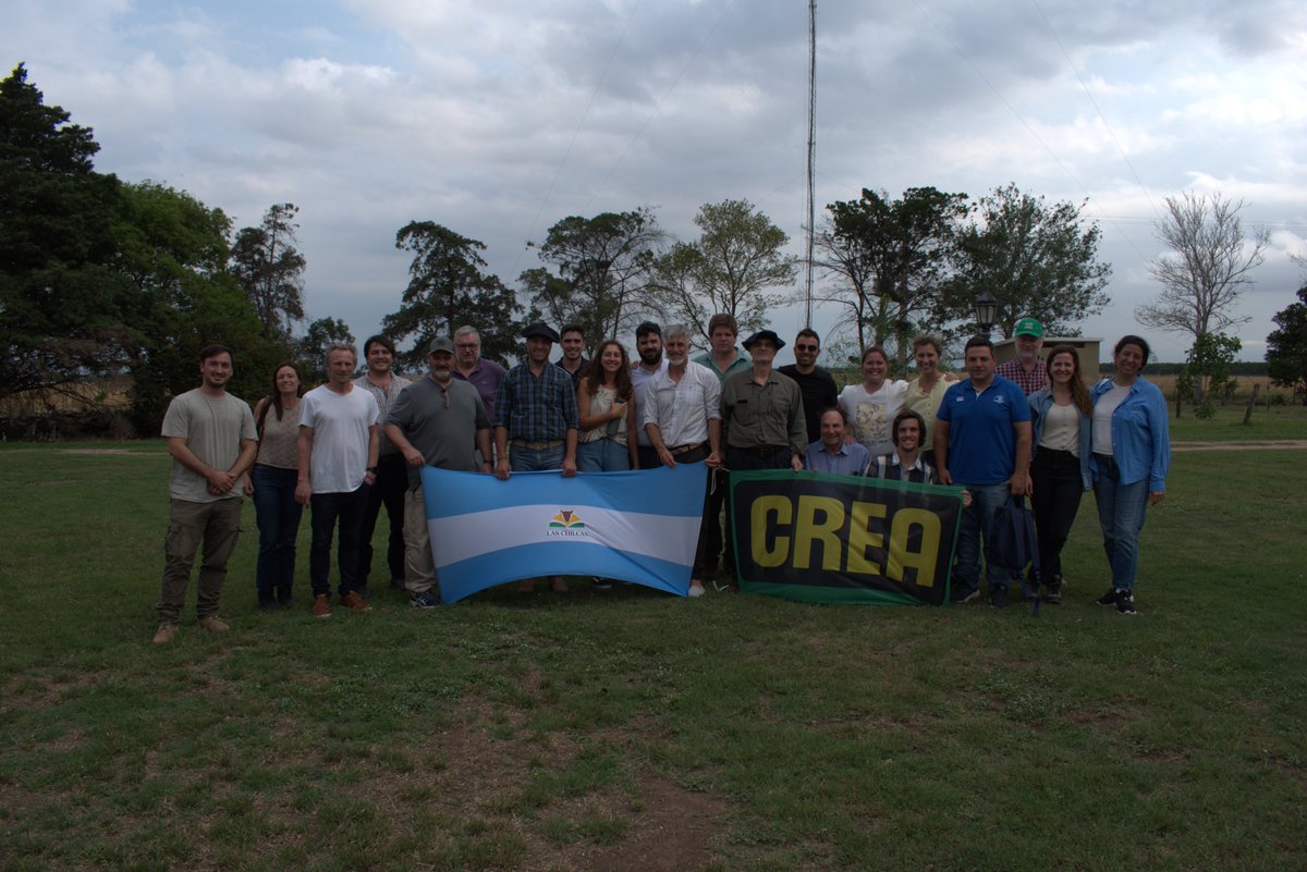 BothamLara's tweet photo. Hace unos días estuvimos de recorrida con la Comisión de Ganadería y la Mesa Técnica Ganadera de CREA nacional, por @crea_cor  
Visitamos empresas que son punta de lanza en tecnologías ganaderas y trabajan en procesos para reducir su impacto ambiental https://t.co/LpDoBeNfpv