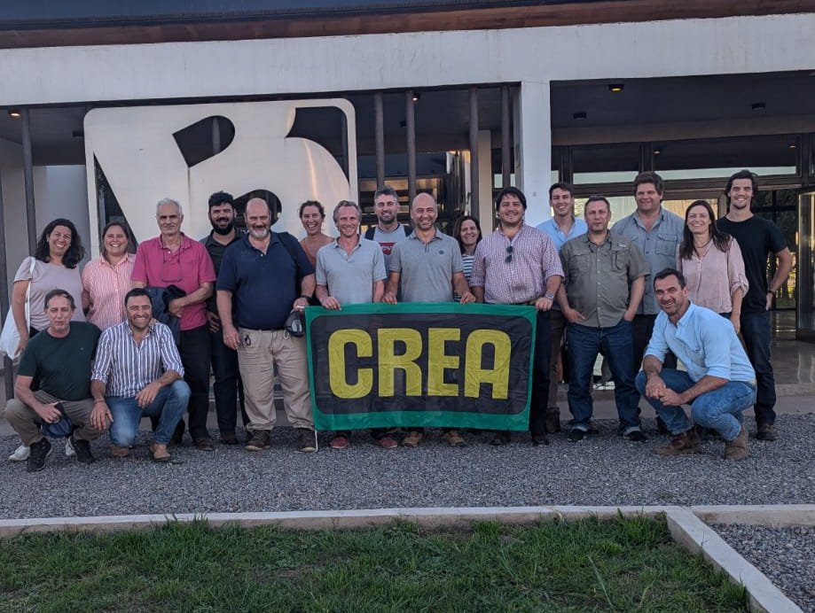 Hace unos días estuvimos de recorrida con la Comisión de Ganadería y la Mesa Técnica Ganadera de CREA nacional, por <a href="/crea_cor/">CREA Córdoba Norte</a>  
Visitamos empresas que son punta de lanza en tecnologías ganaderas y trabajan en procesos para reducir su impacto ambiental