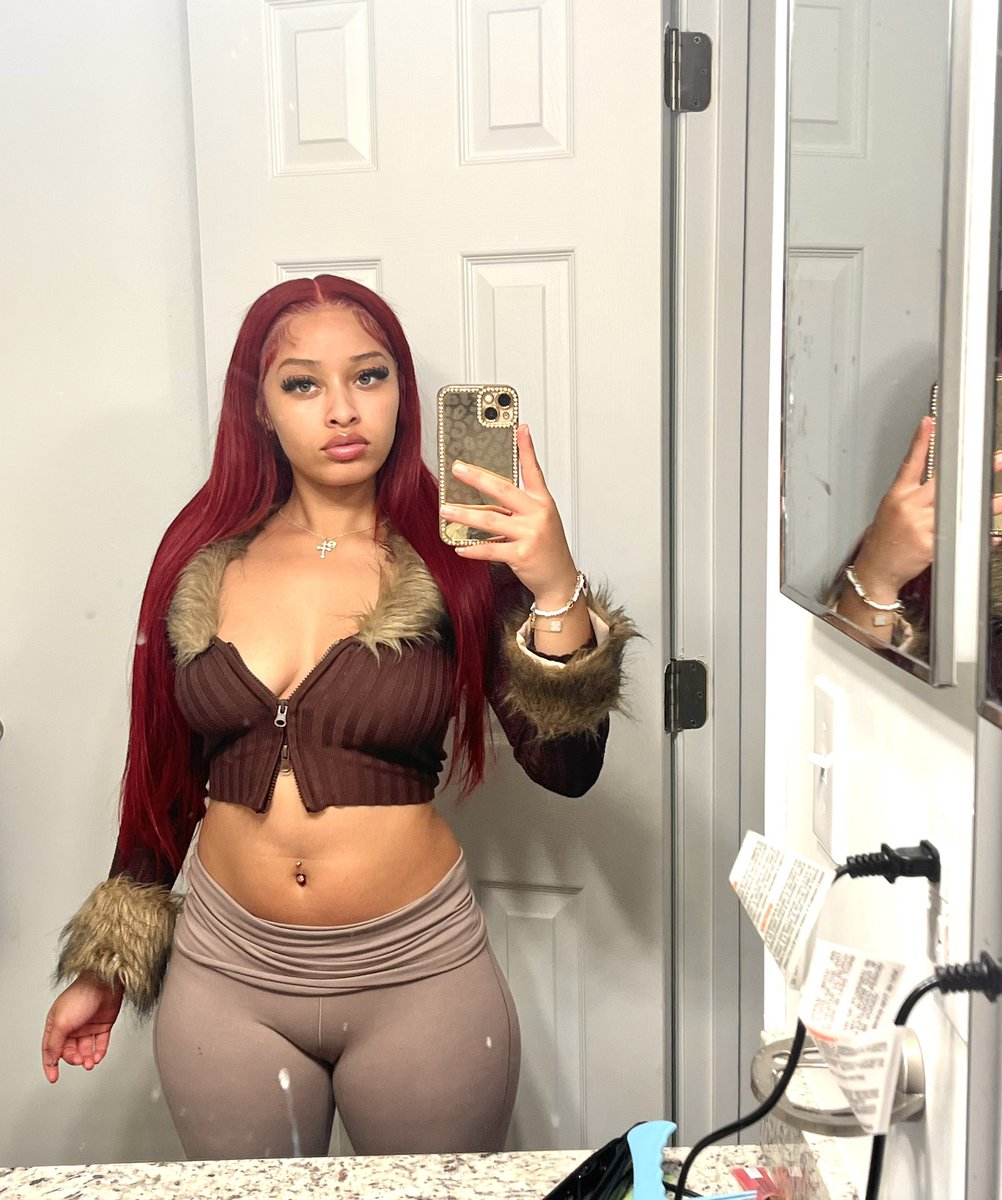 cynaiamarie's tweet photo. btchs this pretty, that’s seldom https://t.co/cpgbqzA5E1