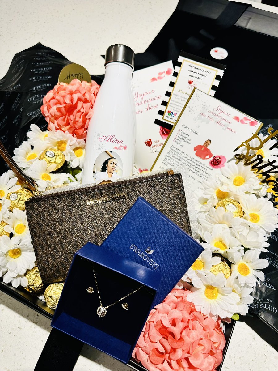 SonCadeau's tweet image. Conçu à Montréal 🇨🇦 pour une surprise ayant eu lieu à Paris 🇫🇷…parceque 50 ans ce n’est pas 50 jours 🥰
#sister #love #suprise