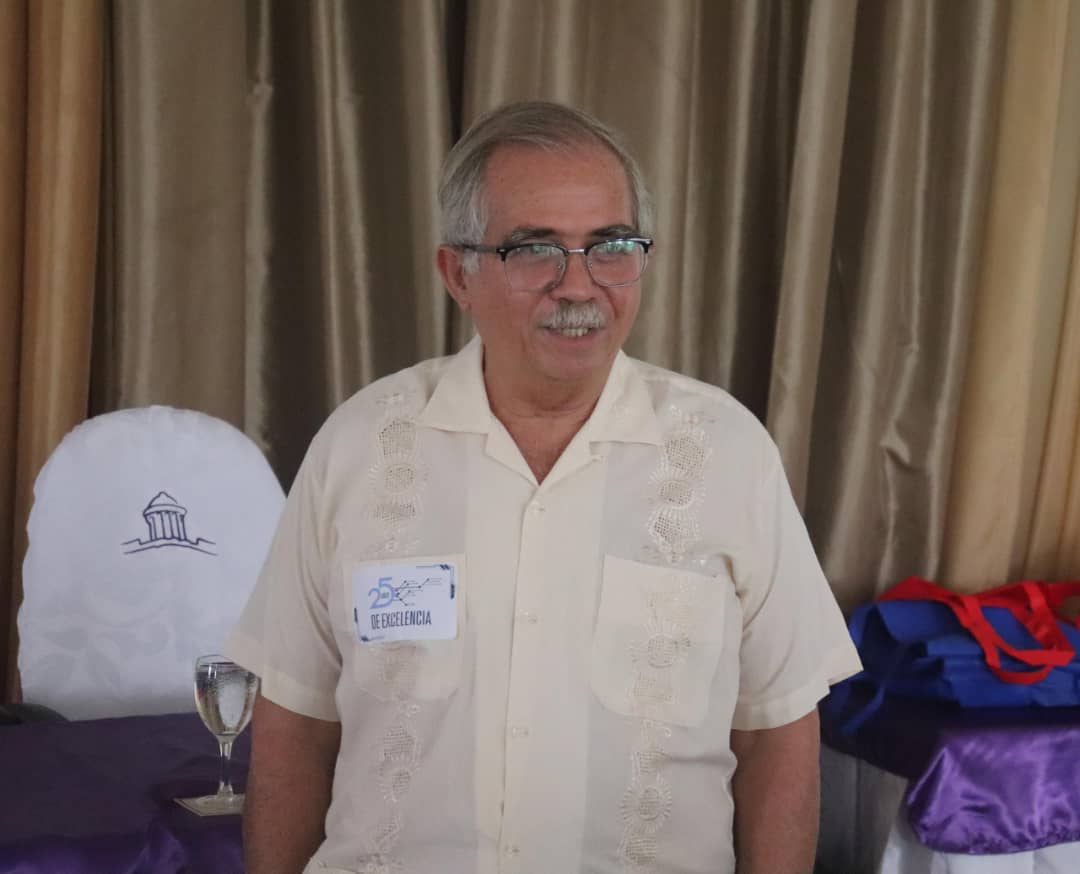 uc_camaguey's tweet photo. ❤️🎉 Celebra este lunes, 25 años de creada, la Facultad de Informática y Ciencias Exactas de la Universidad de Camagüey, en el Centro de Convenciones Santa Cecilia. 

#UCCuba #FICE #IAEnCuba #InteligenciaArtificial 
#Informática https://t.co/fgpdEByAAY