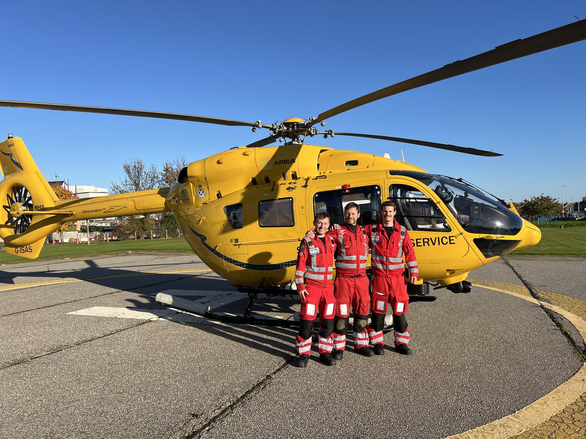 fredcj's tweet photo. I witnessed some amazing teamwork this weekend. Thank you to all those in the emergency services. It’s a pleasure working with you. #ScotStar
#CriticalCareAnywhere
#ScottishAmbulanceService #SAS #HEMS
#PHEM #Helimed5 #Helimed79 https://t.co/azv3fo0k48