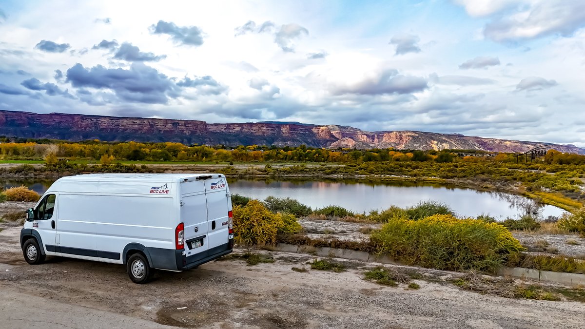 Thanks for having us out this weekend, Desert Gravel! 🚵🏽‍♀️ Shooting content at REXY was an absolute blast!