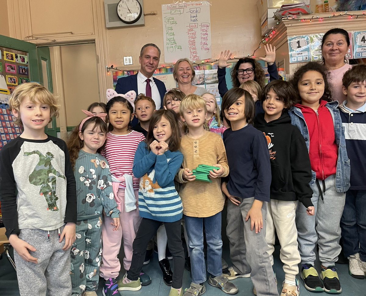 Please join me in congratulating the newly appointed principal of PS 110 in District 14, Eva Cieloszyk!  Congratulations and much success! <a href="/NYCPSD14/">NYCPS District 14</a> #One4All