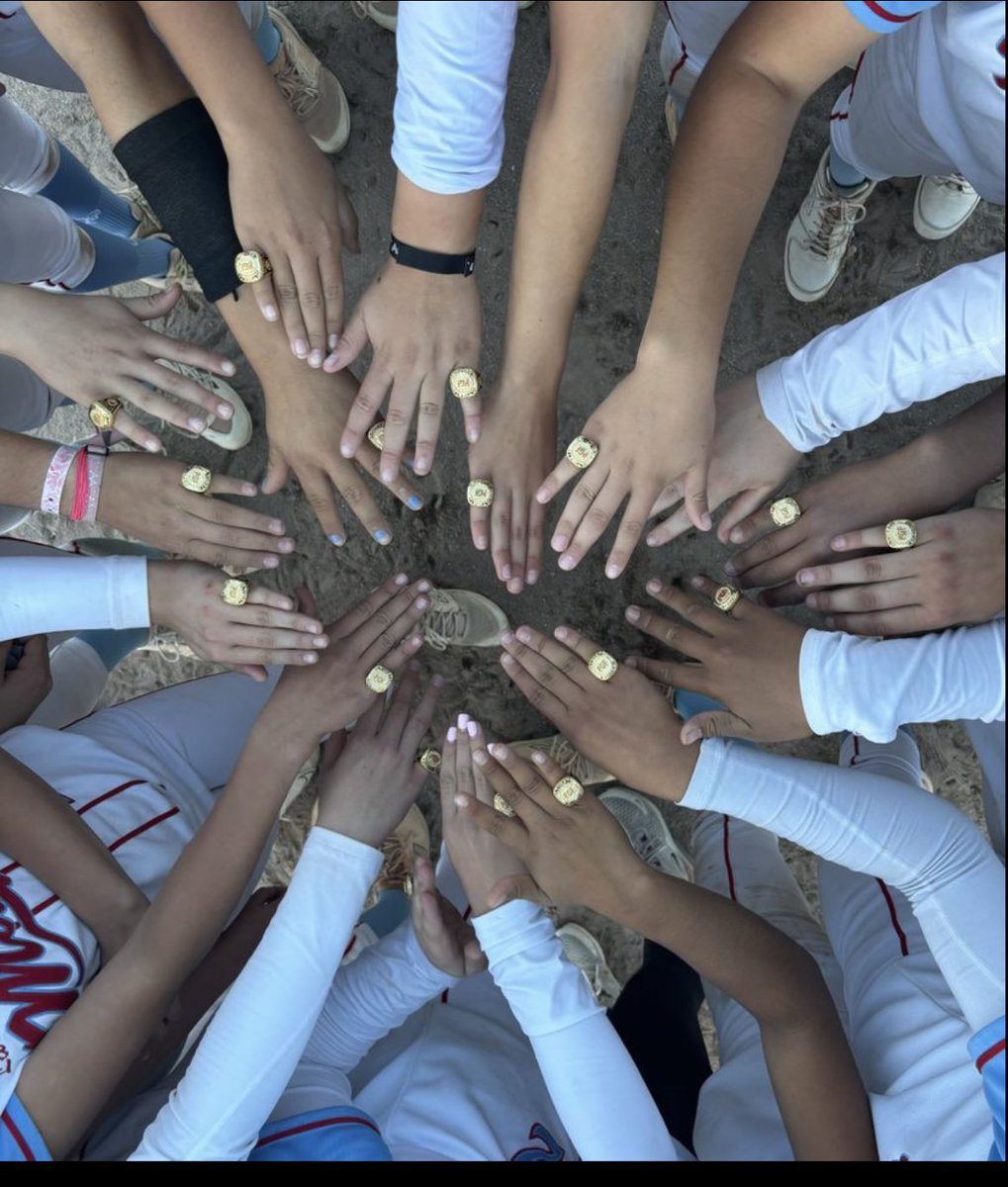 Brooklyn Lonteen 2029 (@blonteen2029) on Twitter photo PGF Ultimate Challenge Champs! Still out but loved being with my Lady Magic teammates 🥎🏆 Love the fight in this team 💪🏻💪🏻 <a href="/LineDsoftball/">Line Drive Media</a> <a href="/los_stuff/">Carlos Arias</a> <a href="/IHartFastpitch/">I❤️Fastpitch</a> <a href="/SBRRetweets/">Softball Recruiting Reposts</a> <a href="/TopPreps/">SPORTS NEWS, VIDEOS, GRAPHICS, EXPOSURE & MORE</a> <a href="/FactsFastpitch/">Softball Showcase</a> <a href="/PGFnetwork/">PGF</a> PGF Ultimate Challenge Champs! Still out but loved being with my Lady Magic teammates 🥎🏆 Love the fight in this team 💪🏻💪🏻 <a href="/LineDsoftball/">Line Drive Media</a> <a href="/los_stuff/">Carlos Arias</a> <a href="/IHartFastpitch/">I❤️Fastpitch</a> <a href="/SBRRetweets/">Softball Recruiting Reposts</a> <a href="/TopPreps/">SPORTS NEWS, VIDEOS, GRAPHICS, EXPOSURE & MORE</a> <a href="/FactsFastpitch/">Softball Showcase</a> <a href="/PGFnetwork/">PGF</a>
