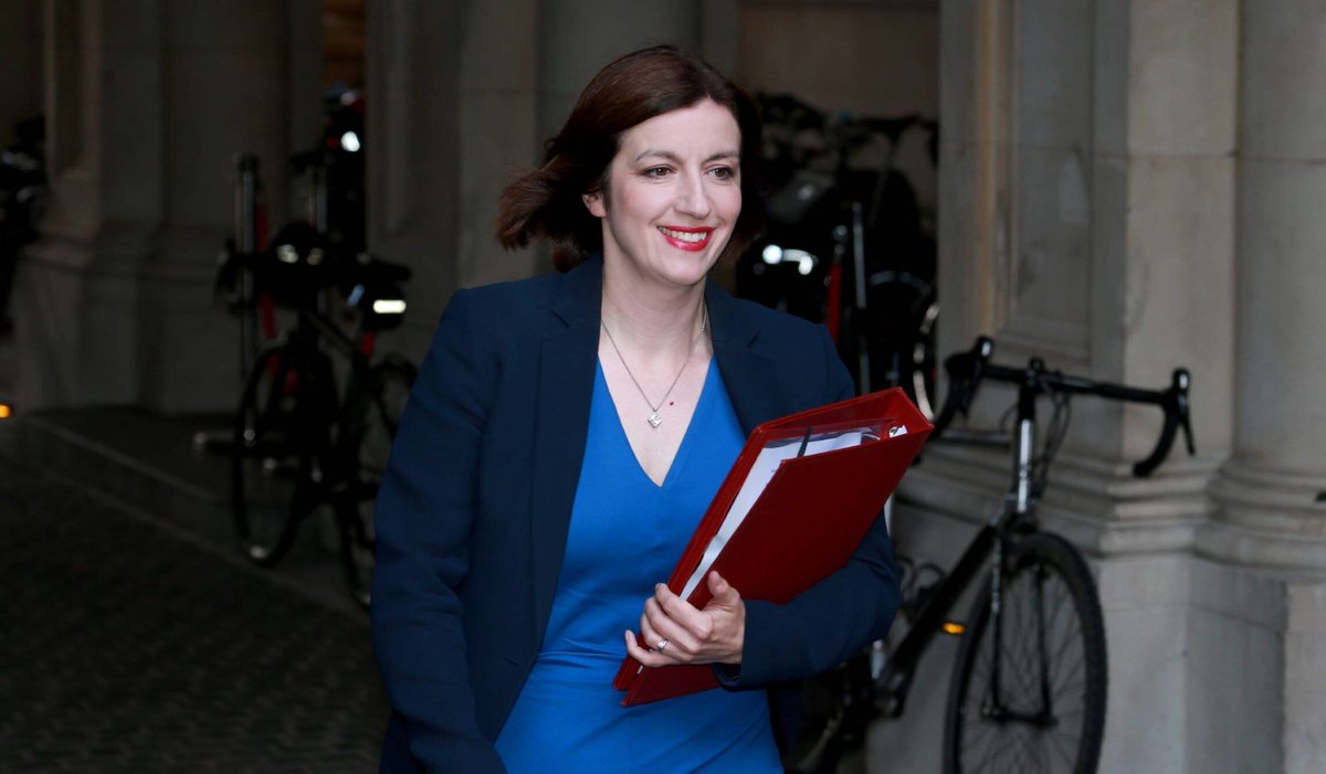 NEW on Wonkhe: Westminster's Secretary of State for Education has resolved to increase undergraduate fees and maintenance by forecast inflation. David Kernohan and Jim Dickinson have all the analysis you need wonkhe.com/blogs/bridget-…