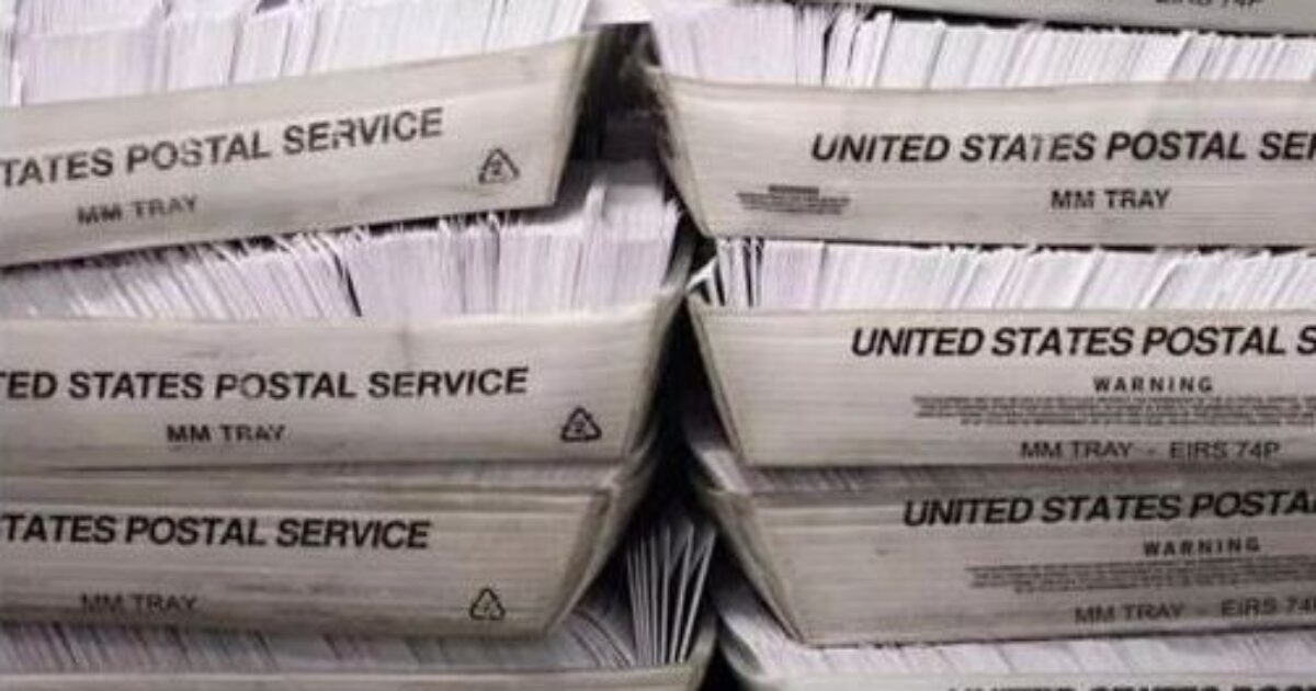 gatewaypundit's tweet photo. EXCLUSIVE: Huge Scandal Involving the Postal Service and Mail-In Ballots Is Developing – Government Hiding Evidence from the People https://t.co/rji0mF9zbG https://t.co/9Lg3A2wp0j