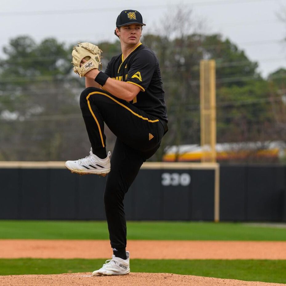.<a href="/KSUOwlsBaseball/">Kennesaw State Baseball</a> has an undisputed ace in @JboOsbolt, who posted a 2.28 ERA in 23.2 innings across five <a href="/OfficialCCBL/">Cape League</a> starts this summer.

The junior righthander uses a fastball up to 96 mph as part of a five-pitch mix.

<a href="/KinaTraxInc/">KinaTrax</a> Fall Report 👉 buff.ly/40rU6O5