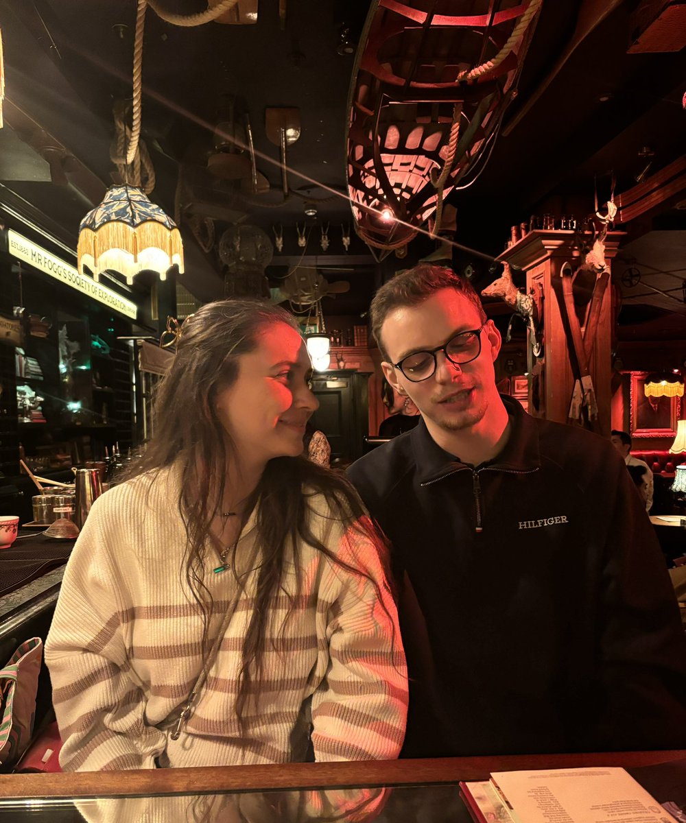 velivym's tweet image. Voilà une septième année d&apos;amour tous les deux et excellente nouvelle, on s&apos;aime toujours autant aussi fort 🥰